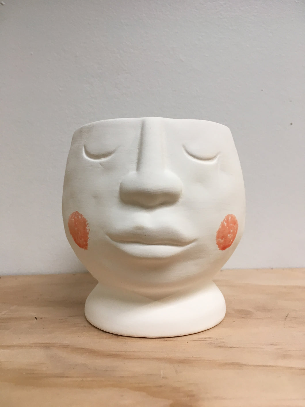Ruby Face Planter Small - 9x9x9cm