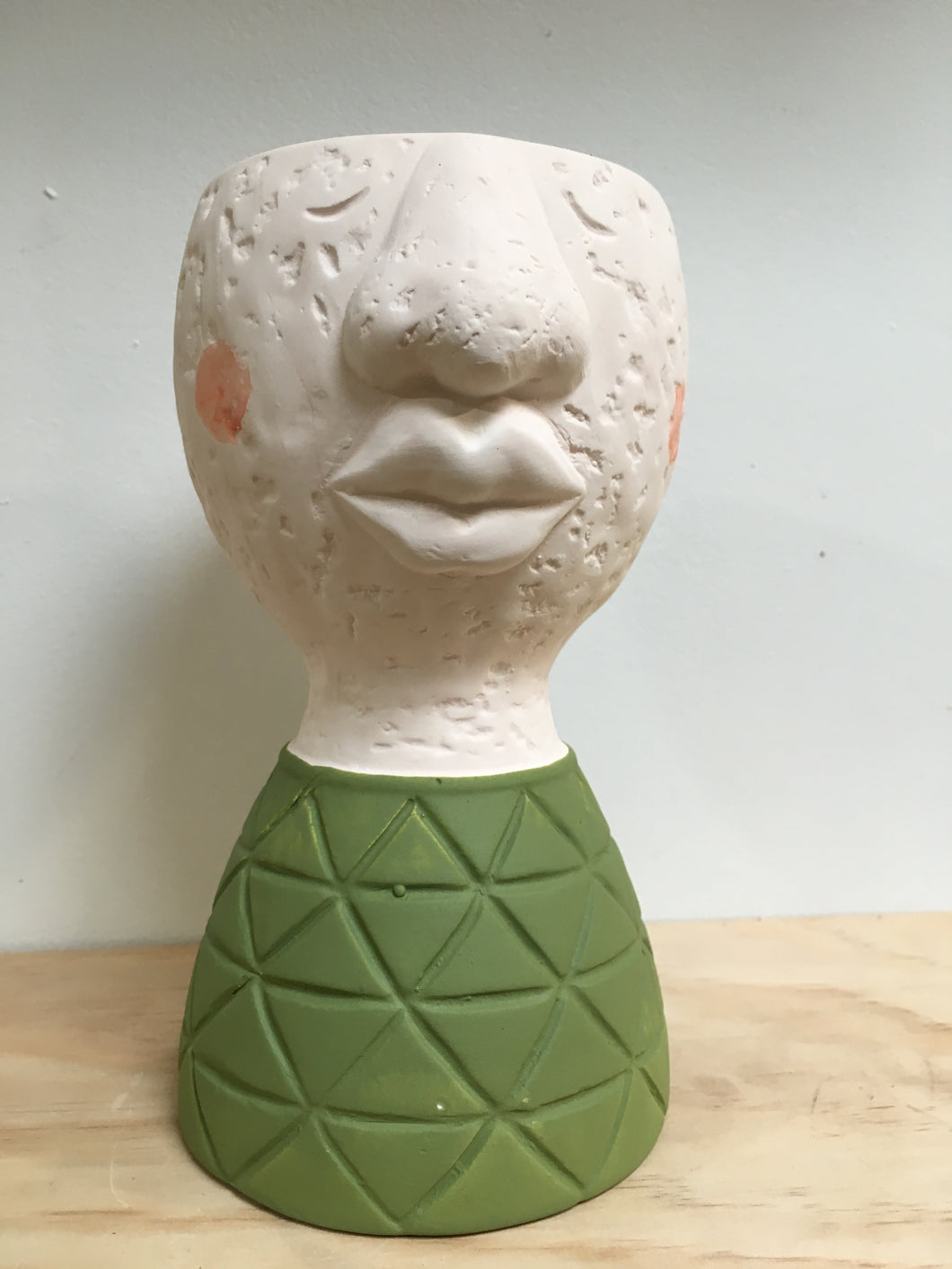 Ivy Face Pot - 10x11x18cm